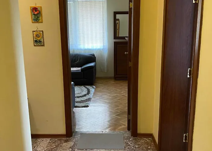 Apartamento Sunny Cozy Flat In The Centre, Close To Beach, 4 Rooms, 105sqm Varna