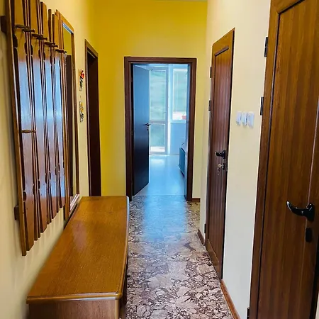 Sunny Cozy Flat In The Centre, Close To Beach, 4 Rooms, 105sqm Apartament