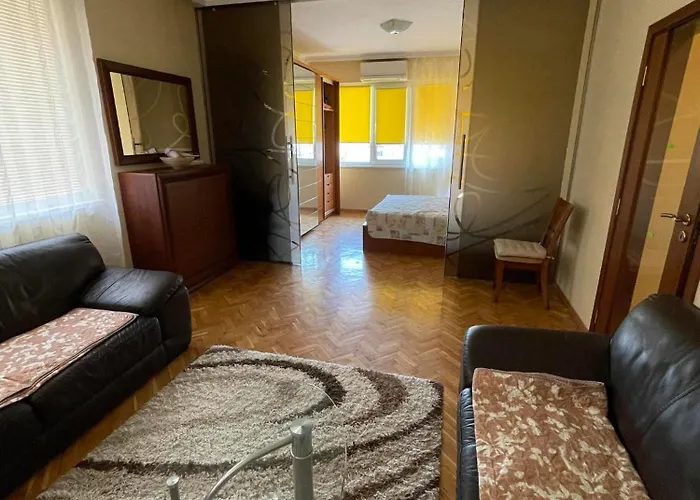 Appartement Sunny Cozy Flat In The Centre, Close To Beach, 4 Rooms, 105sqm *